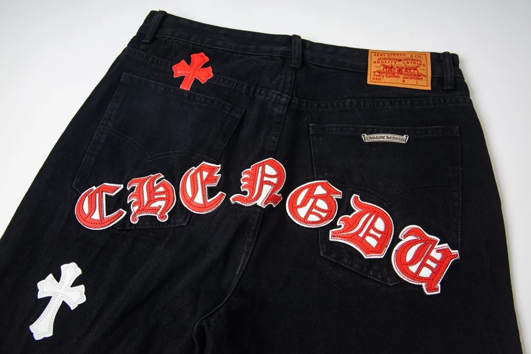P210 💰 Chrome Hearts & CH city limited series Sanskrit cross patch patchwork leather jeans need to be washed and then disassembled and hand-stitched with sheepskin cross leather and then spliced ​​together to complete. The whole piece requires too much craftsmanship to explain. The texture can be seen in the hand, and it looks good. The styles with different washed textures are very friendly to people with thin legs and thick legs. The straight version is very flattering to the leg shape. The moderate length is timeless and can be matched easily and casually. It is the basic styling foundation for various styles and is a must-have in the wardrobe! The fabric is stiff but also makes the upper body soft without losing texture. The washing process is even more perfect. It is a must-have item for everyone! ! ! Washed wheat, hang tag, pants label, three labels are complete, the upper body effect is particularly stiff and stylish, super stylish, same style for men and women - Color: Size: 28 30 32 34 36